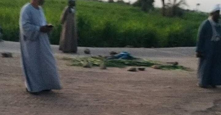 الداخلية تكشف تفاصيل العثور على جثة سائق بأحد الطرق في قنا