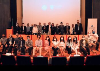 اهتمامًا كبيرًا بتطوير