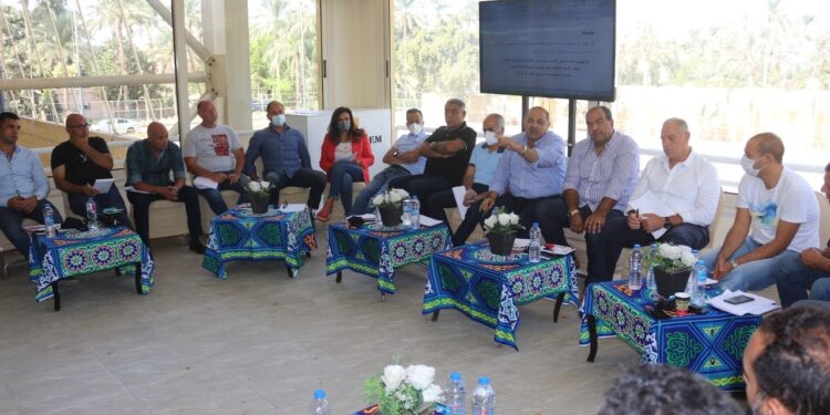 هشام حطب فى اجتماعه السنوى مع الهيئات