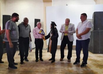 حفل تكريم الطلاب المتفوقين