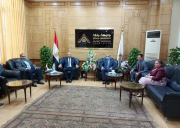 محافظ القليوبية يقدم التهنئة