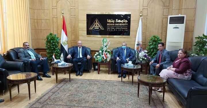 محافظ القليوبية يقدم التهنئة