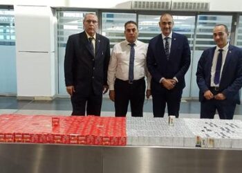جمارك مطار القاهرة