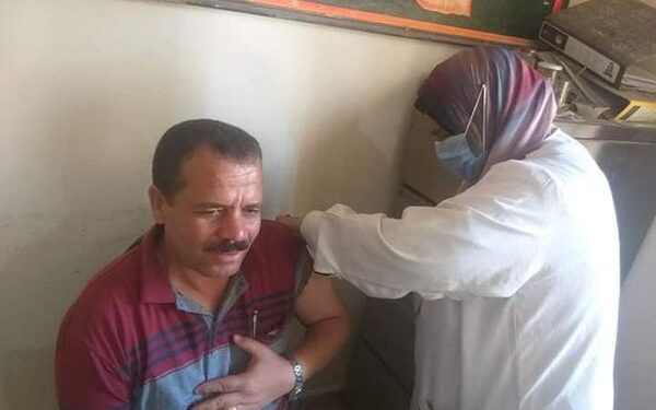 تطعيم موظفي مجلس