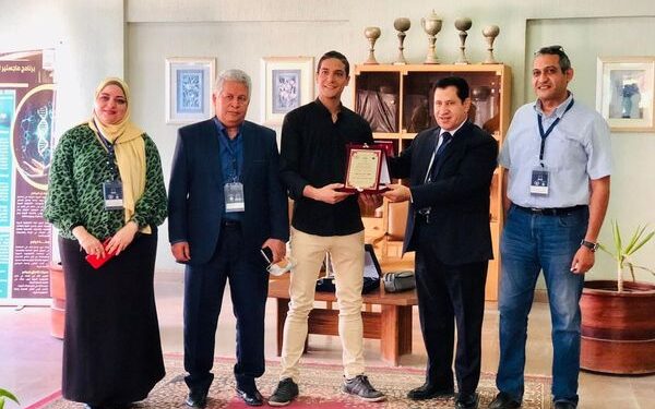 ندوة بعلوم حلوان