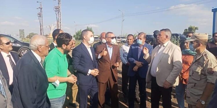 محافظ كفر الشيخ يشرف على تسليم ١٨٥ فدان للهيئة الهندسة للفوات المسلحه.