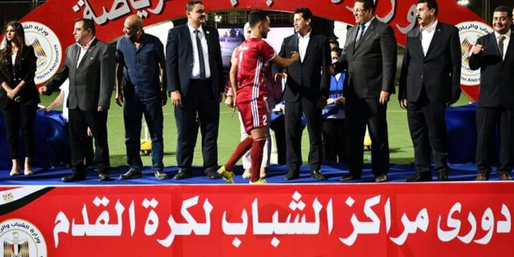 “الدكتور أشرف صبحى ” يشهد تتويج مركز شباب المحسمة المحطة بدوري مراكز الشباب النسخة الثامنة