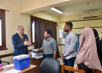 جامعة الأقصر : لن يحصل أي طالب على الكارنيه إلا بعد تلقي لقاح كورونا.