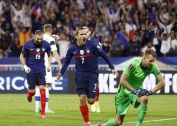 فرنسا تهزم فنلندا بهدفين دون مقابل في تصفيات كأس العالم.