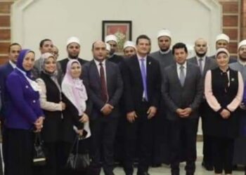 وزير الشباب: لدينا اهتمام كبير بقضية بناء الوعي لدي الشباب للمساهمة في إعداد جيل واعي .