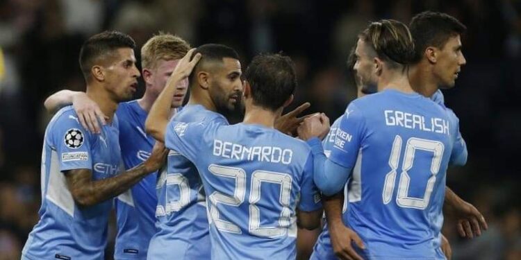 مانشستر سيتي يهزم