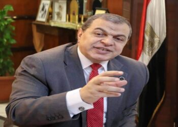 القوي العاملة : التفتيش على 704 منشآت وتعيين 633 شاباً منهم 5 من ذوى القدرات بسوهاج.