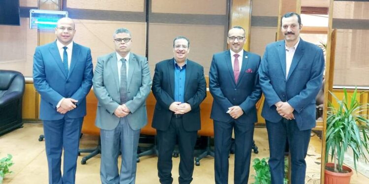 وكيل معهد إعداد القادة يشارك فى فعاليات المبادرة الطلابية “الحكاية مصرية” بجامعة قناة السويس