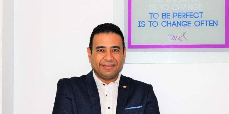 محمد عماد الدين: الفيزر المستخدم في شفط الدهون دقيق في نحت الجسم.