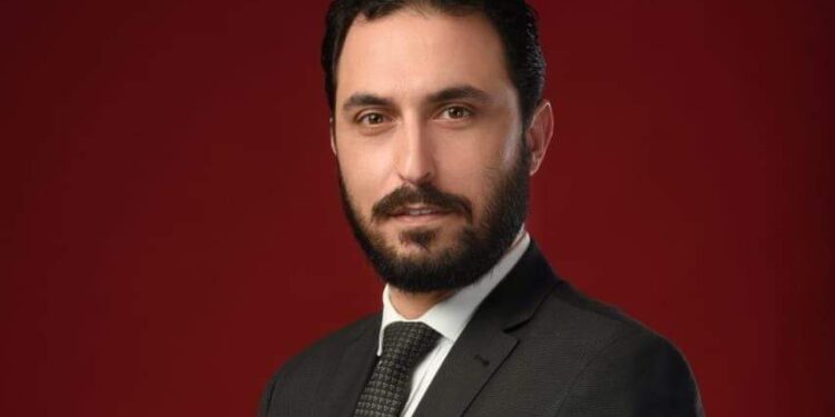 أحمد عاشور: كورونا ستفصل الدولار الأمريكي عن الاقتصاد العالمي.