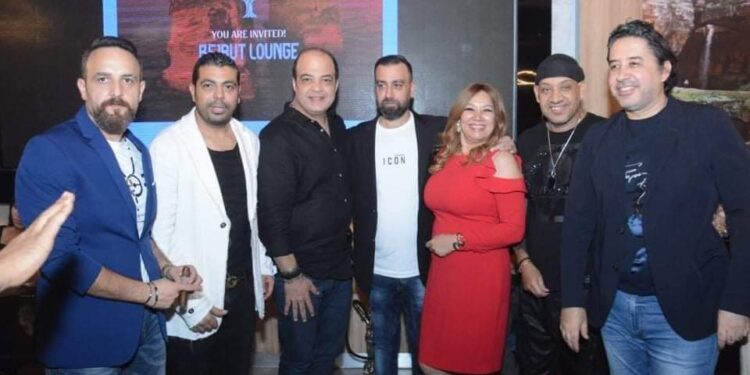 نجوم الوسط الفني في افتتاح مطعم “بيروت لونج ” بالتجمع الخامس.