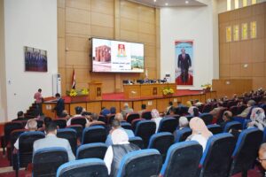 محافظ الوادي الجديد يترأس اجتماع المجلس التنفيذي للمحافظة
