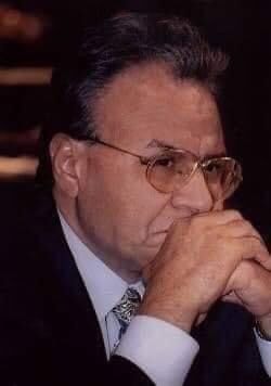 البيت الفنى للمسرح ينعى الأستاذ الكبير الدكتور فوزي فهمي