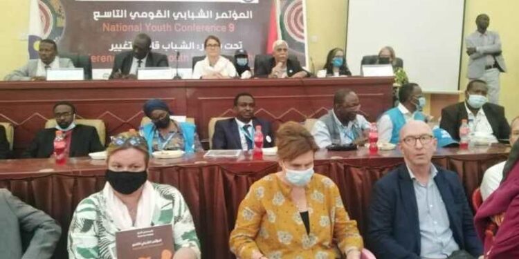 حاكم النيل الأزرق يؤكد دعم حكومته لقضايا الشباب