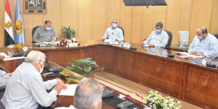 تكثيف العمل