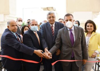 افتتاح مدرج