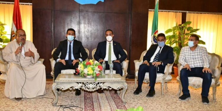 محافظ الفيوم