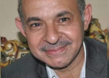 ( المدارس في الدخول )