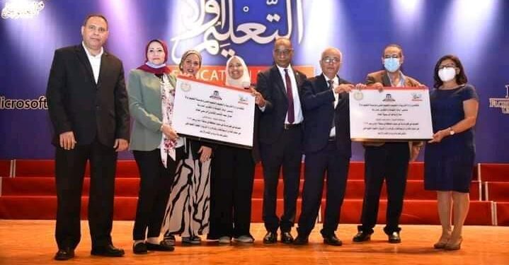 التعليم أولاً