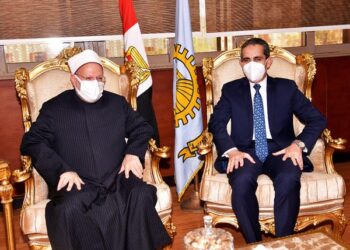 محافظ الغربية ومُفتى