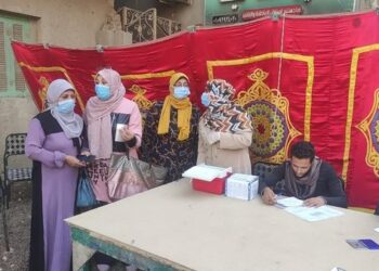 قوافل طبية متنقلة