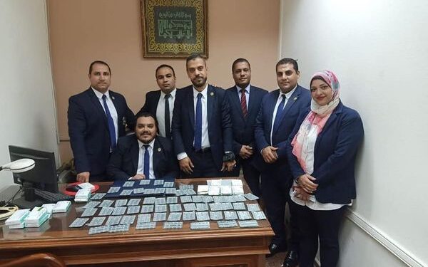 جمارك مطار القاهرة تضبط