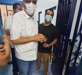 محافظ الشرقية يزور مستشفي