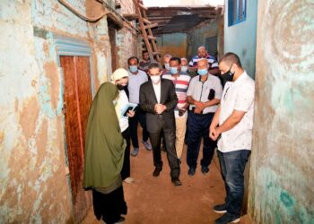 محافظ الغربية يتابع