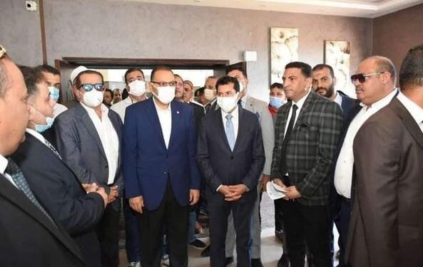 افتتاح المبني الإداري