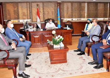 محافظ الغربية يناقش مع TVETEgypt تنفيذ مبادرات مجتمعية بحياة كريمة.