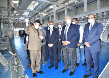 وزير الزراعة ومحافظ الغربية يتفقدان المجزر النصف آلي بشبشير الحصة.