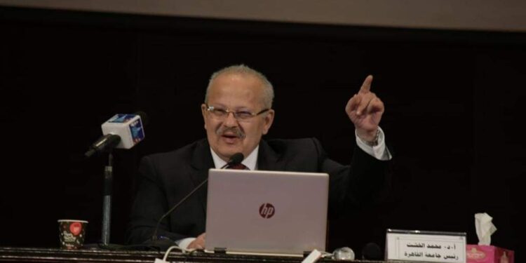 اتفاقية شراكة في مجال التعليم المدمج بين جامعتا القاهرة وبورسعيد.