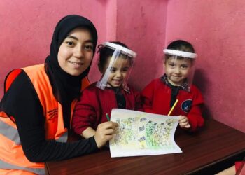 رحمي مبادرة رئيس الجمهورية تستهدف في المقام الأول الإنسان المصري وتعزيز قدراته ليحيا حياة كريمة.