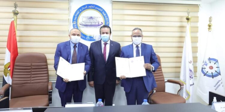 توقيع بروتوكول بين المعهد القومي لعلوم البحار وأكاديمية البحث العلمي.