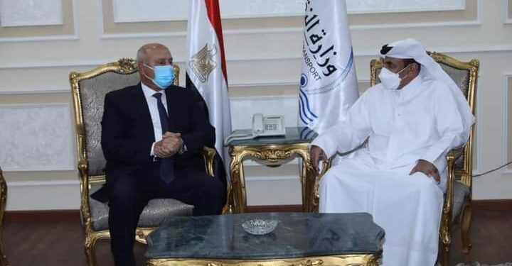 وزير النقل يلتقي نظيره القطري لبحث التعاون في مجالات النقل المختلفة على هامش فعاليات وزراء النقل العرب.