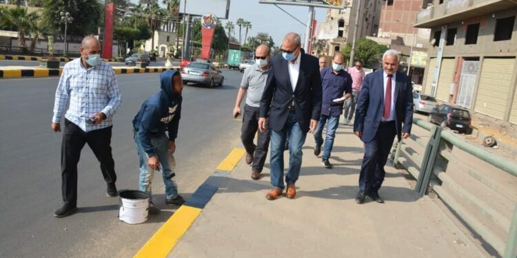 محافظ القليوبية يقوم بجولة لمتابعة رفع كفاءة كوبري المظلات ومحيط قصر محمد علي.