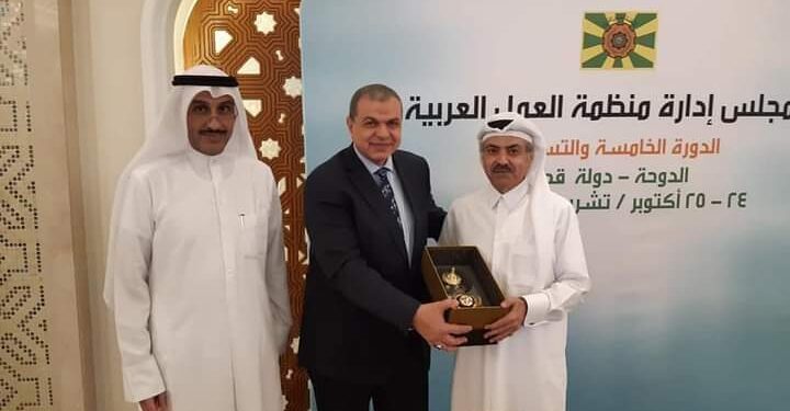 سعفان يشارك في الجلسة الإجرائية لمجلس إدارة العمل العربية بالدوحة.