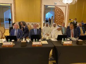 سعفان يشارك في الجلسة الإجرائية لمجلس إدارة العمل العربية بالدوحة.
