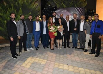 فيلم حياتي أنا  قصة حب ملتهبة تجمع الأديان.