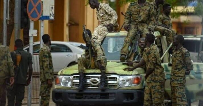 اعتقال وزراء وقيادات الصف الأول وانتشار أمني مكثف في الخرطوم