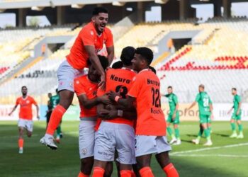 الكرات الثابتة والضربات الركنية كلمة سر فوز فاركو علي سيد البلد بديربي الأسكندرية الجديد