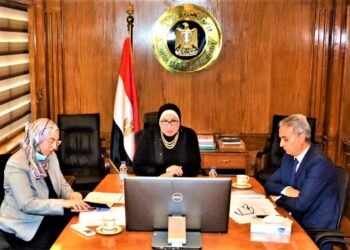 “نيفين جامع “ندعم حق دولة فلسطين في الحصول على صفة مراقب بمنظمة التجارة العالمية.