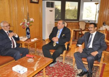 جامعة حلوان تسعي لإعداد الكوادر البشرية من المعلمين وتأهيلهم علميا وثقافيا.