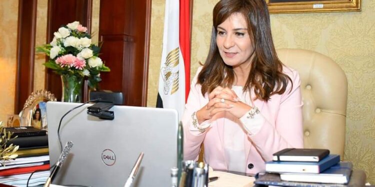 وزيرة الهجرة تشيد بتعاون “التعليم العالي” وتنسيق الجهود لخدمة شباب مصر الدارسين بالخارج.