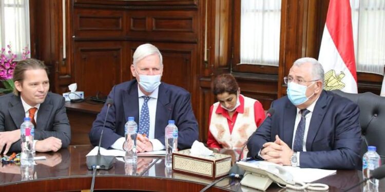 وزير الزراعة تعزيز نظم الغذاء المستدام والأمن في مصر.